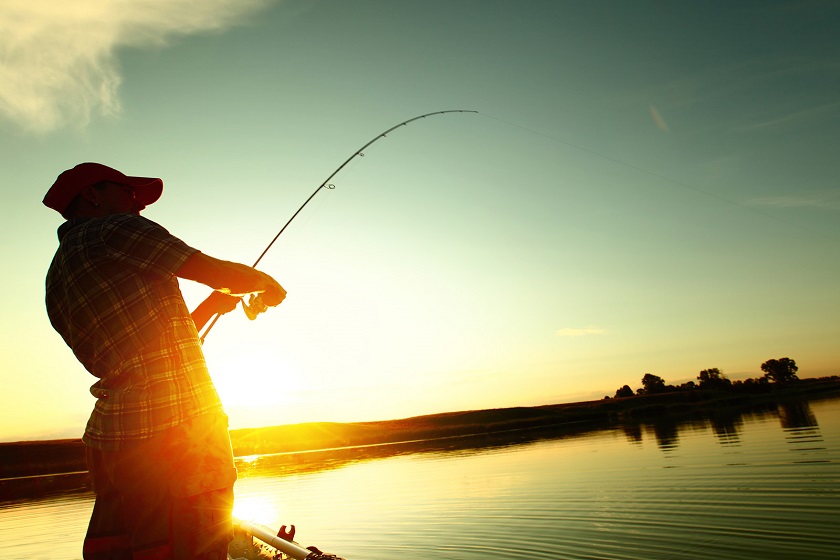 Что подарить рыбаку? ТОП-15 гаджетов для рыбалки