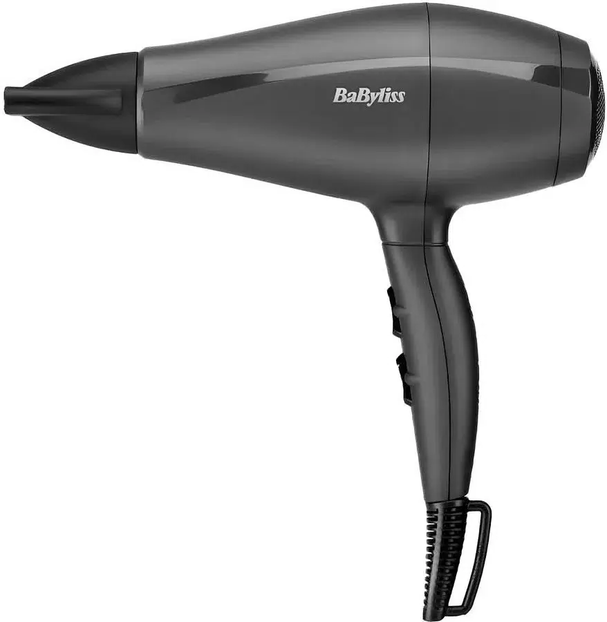 Мощный фен Babyliss быстро высушивает и укладывает волосы, в комплекте есть насадка-концентратор