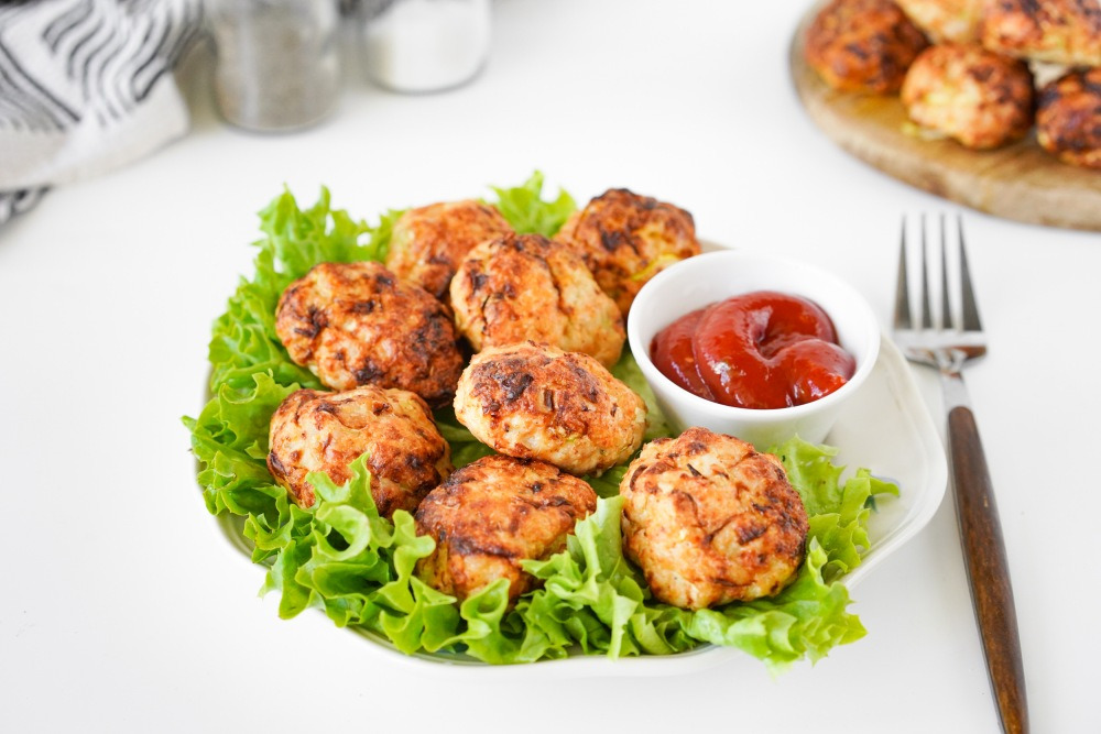 котлеты, приготовленные в аэрогриле