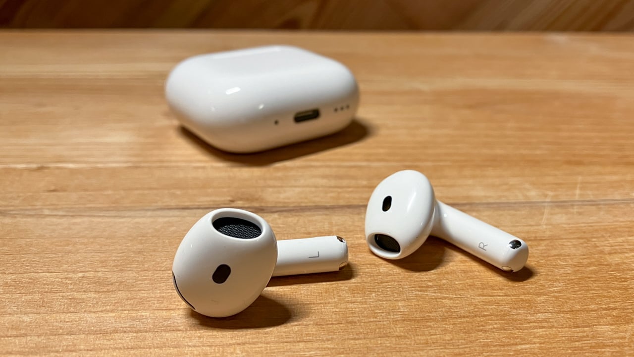Apple AirPods 4 (2024) — новинка с новым дизайном