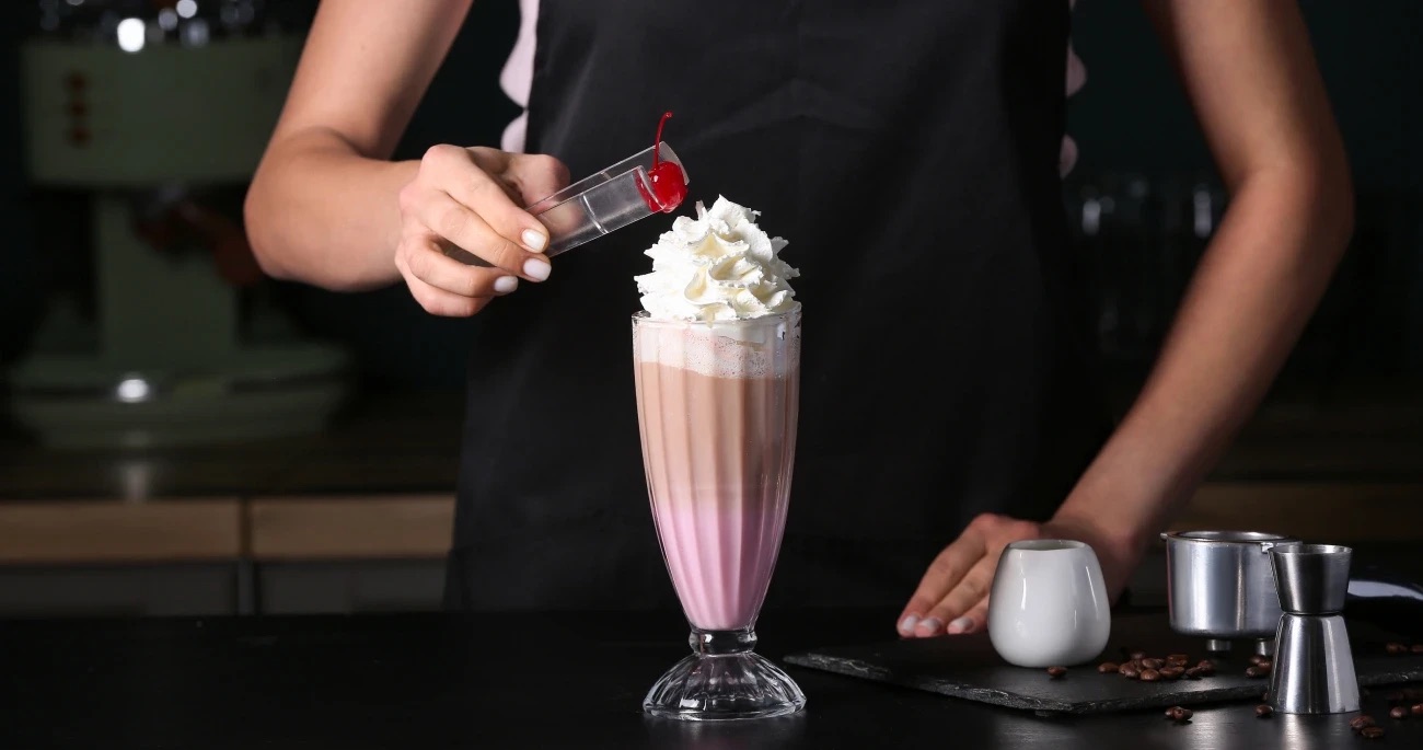 Молочный коктейль с мороженым (как в детстве)