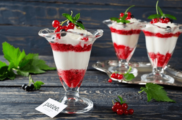 творожный_мусс_с_ягодами