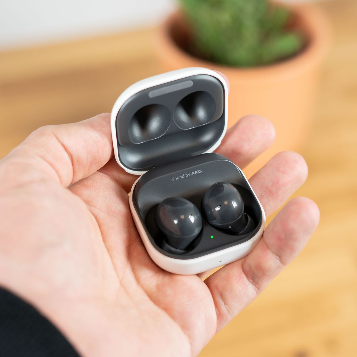 беспроводные наушники Samsung Galaxy Buds2