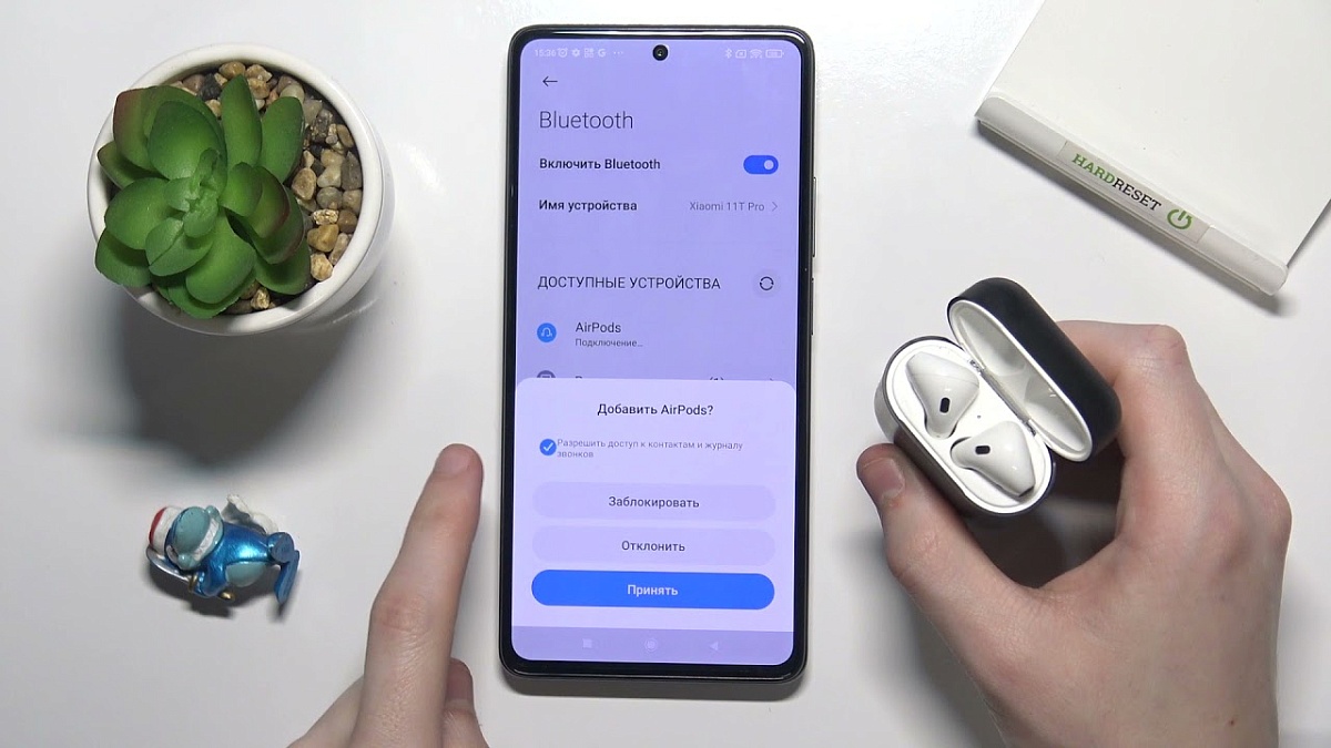 Как подключить беспроводные наушники к телефону — подробный гайд