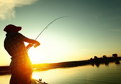 Что подарить рыбаку? ТОП-15 гаджетов для рыбалки